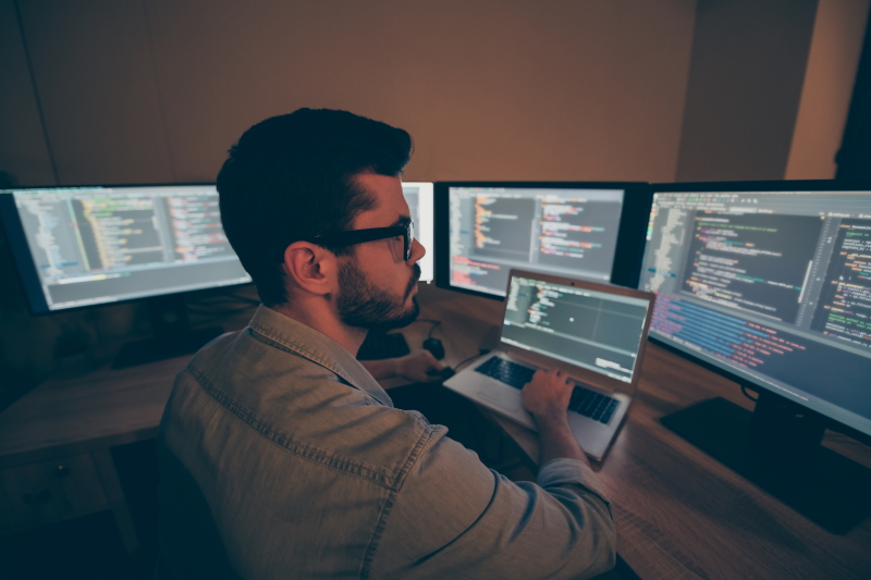 developer coding